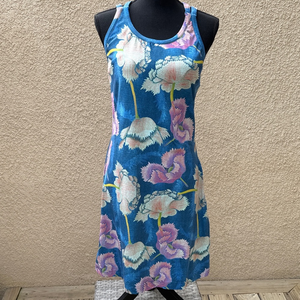 Title Nine Blue Floral Midi Dress
